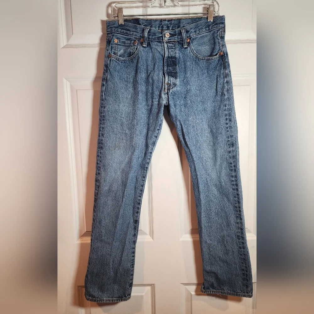 Levis 501 Classic Men's Blue Denim Jeans 30 X 30 Minor Flaw